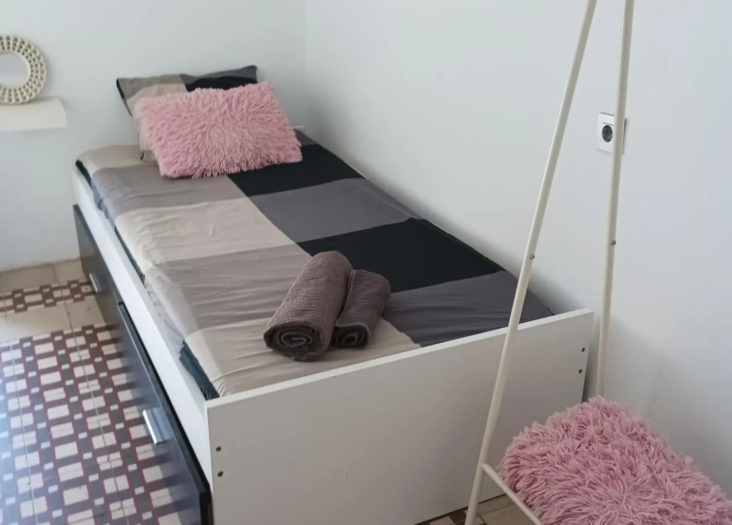 Canovas Cadiz